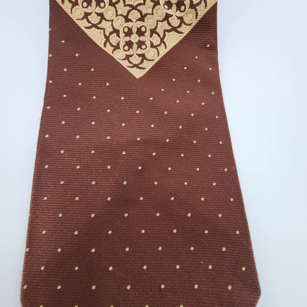 Vintage Golden‎ Clasp By Prince Consort Tie Brown Eagle Dot Polyester Fabric 57
